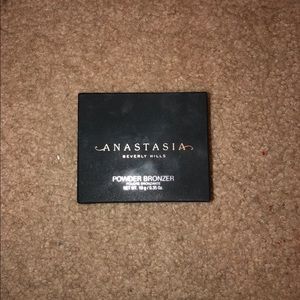 Anastasia Beverly Hills Bronzer